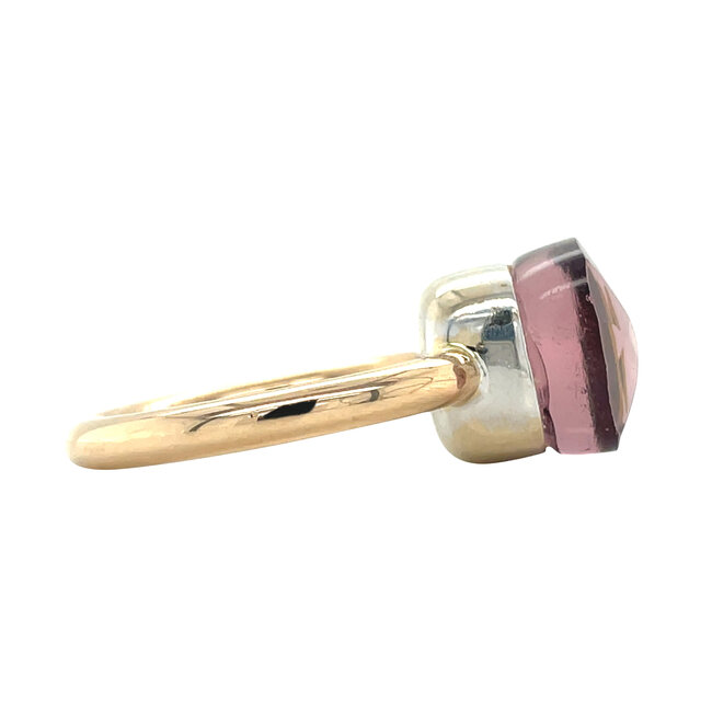 Goldener Ring mit Farbstein 14 Karat