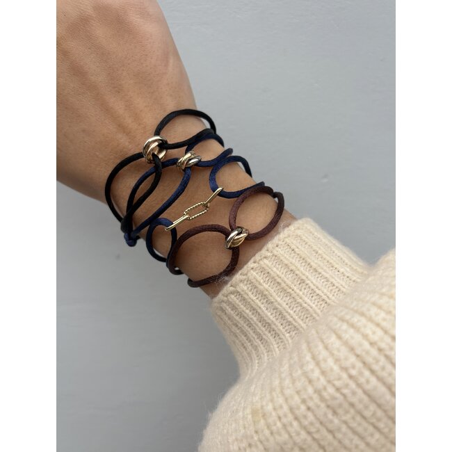 Satin-Armband mit 14 Karat Goldglied