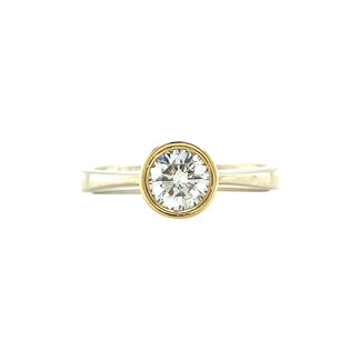 Goldener Ring Diamant
