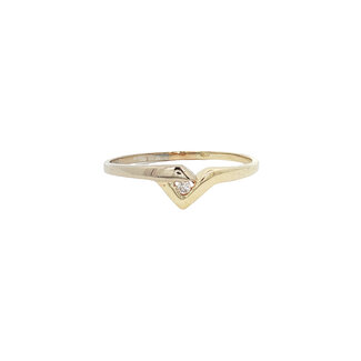 Gold ring diamond
