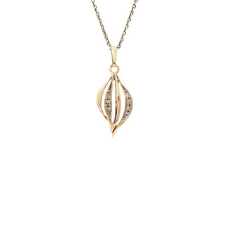 Gold diamond pendant