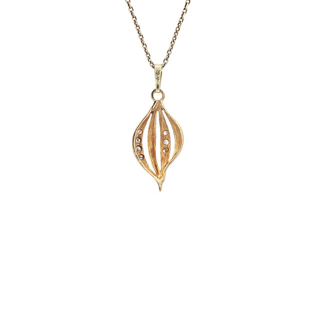 Gold pendant with diamond 14 karat