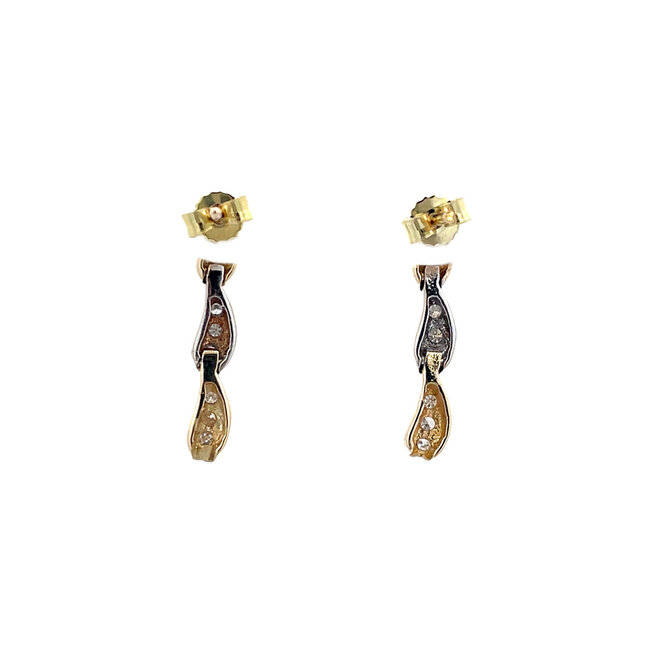 Gouden oorstekers met hanger en diamant 14 karaat