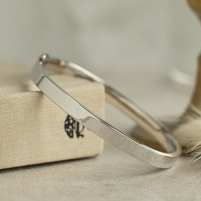 White gold smooth bangle 14 karat
