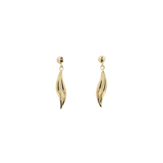 Gold ear jewelry