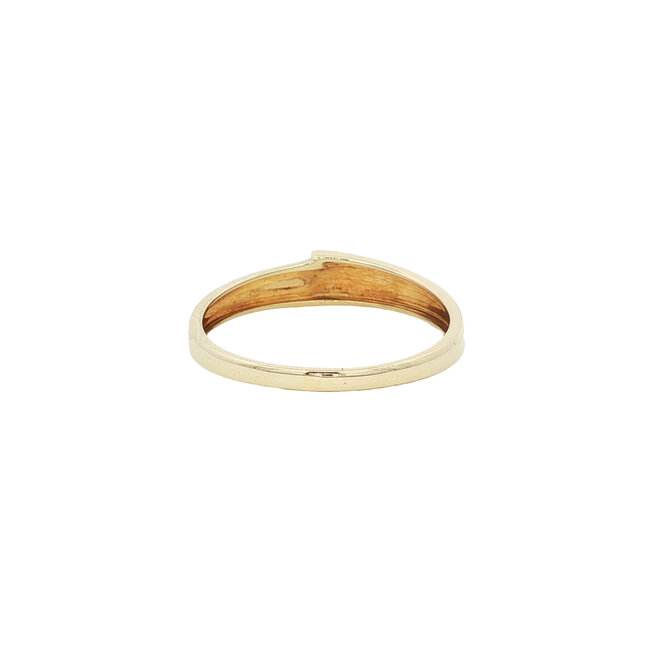 Goldener Ring mit Diamant 14 Karat