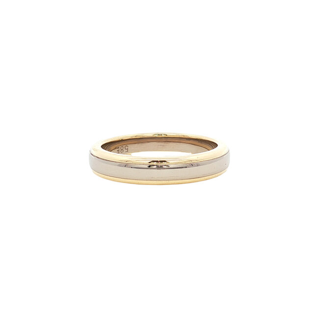 Goldener Ring mit Diamant 14 Karat