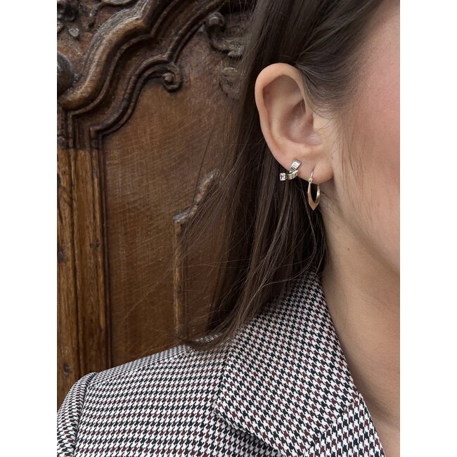 Gold fisherman's earrings 14 karat