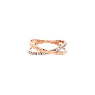 Roségoldener Ring mit Diamant