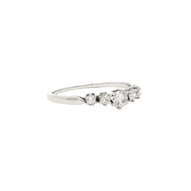 White gold ring with diamond 14 karat