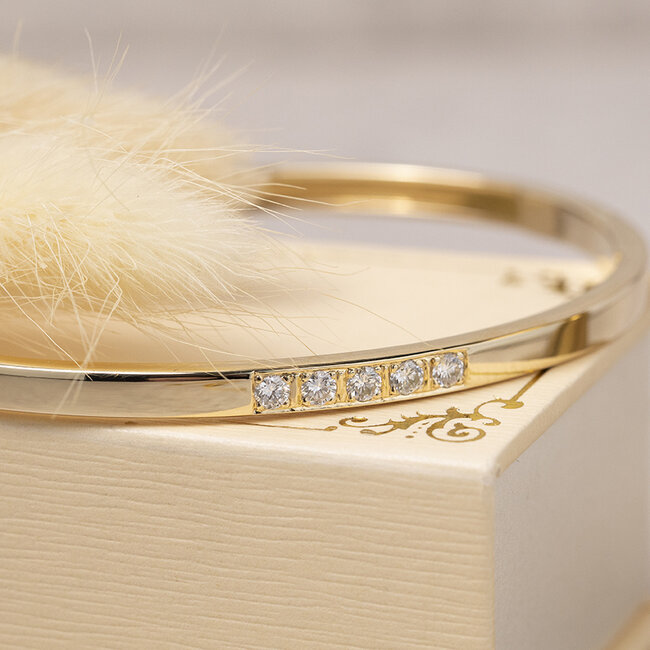 Gold bangle with diamond 14 karat