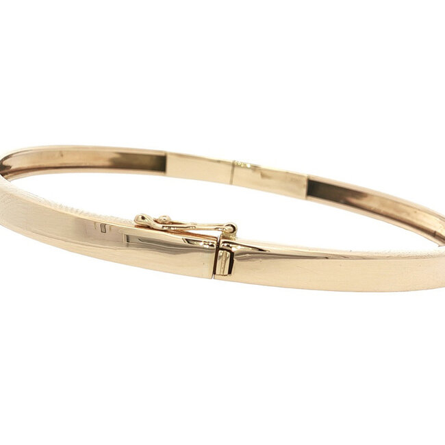Gold bangle with diamond 14 karat