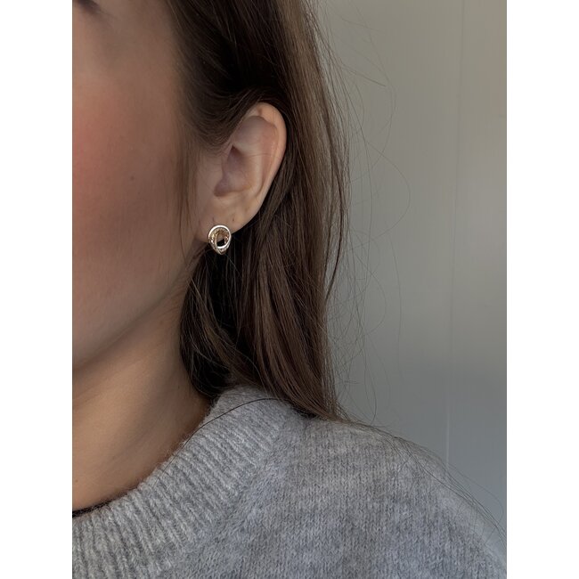 Gold stud earrings 14 karat