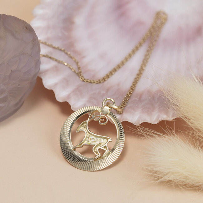 Gold Capricorn pendant 14 karat