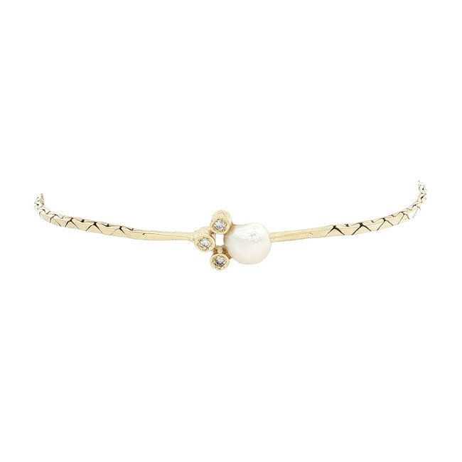 Gold bracelet with pearl and diamond 17.5 cm 14 karat
