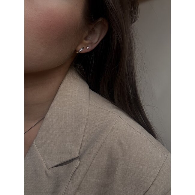 Goldene Ohrstecker mit Diamant 14 Karat