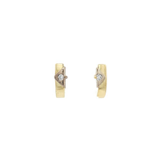 Gold diamond stud earrings