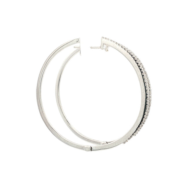 Weißgoldene Ohrringe mit Diamant 18 Karat