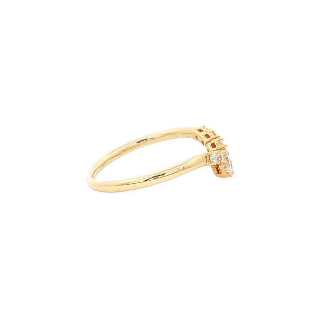 Gold ring with diamond 18 karat