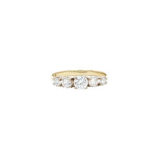 Gold ring zirconia