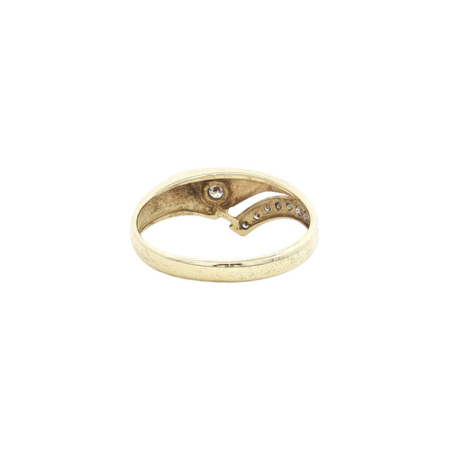 Gold ring with diamond 14 karat