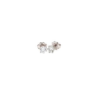 White gold solitaire stud earrings