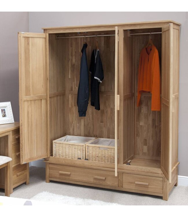 Homestyle GB Opus Oak Triple Wardrobe