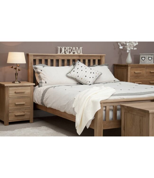 Homestyle GB Opus Oak Blanket Box