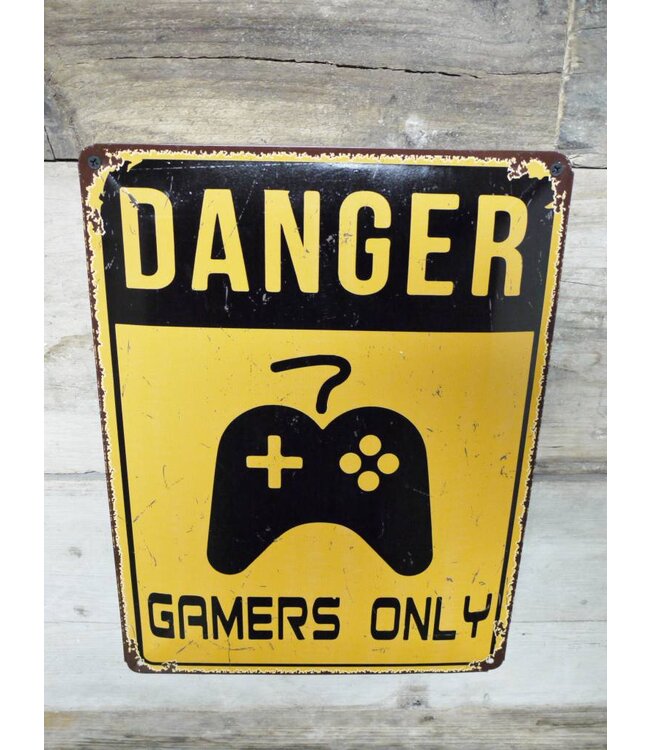 Gamers Only - Metal Sign