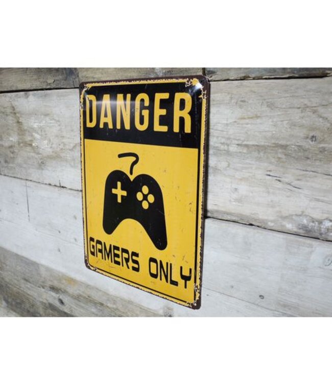 Gamers Only - Metal Sign