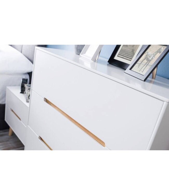 Julian Bowen Alicia 6 Drawer Wide Chest