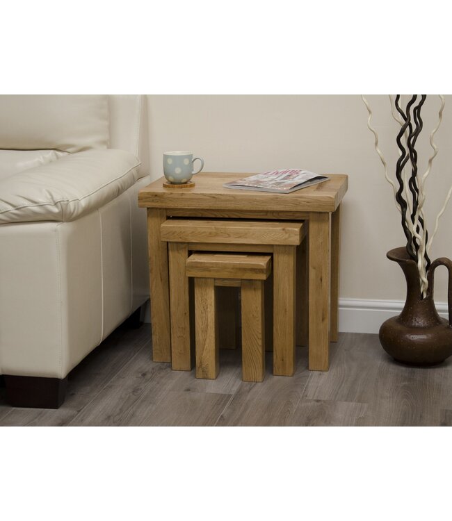 Homestyle GB Deluxe Oak Nest of Tables