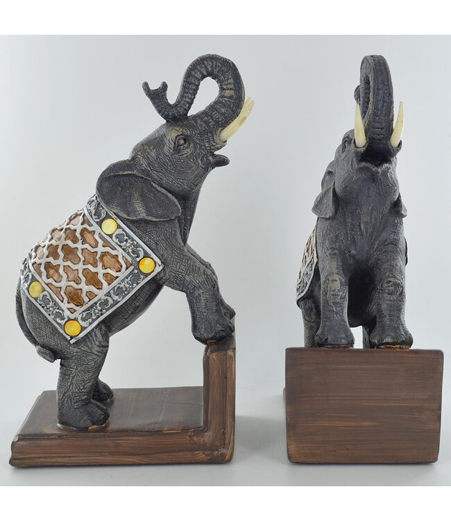 Fiesta Studios Elephants Bookends