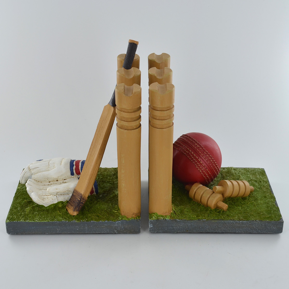 Cricket Bookends