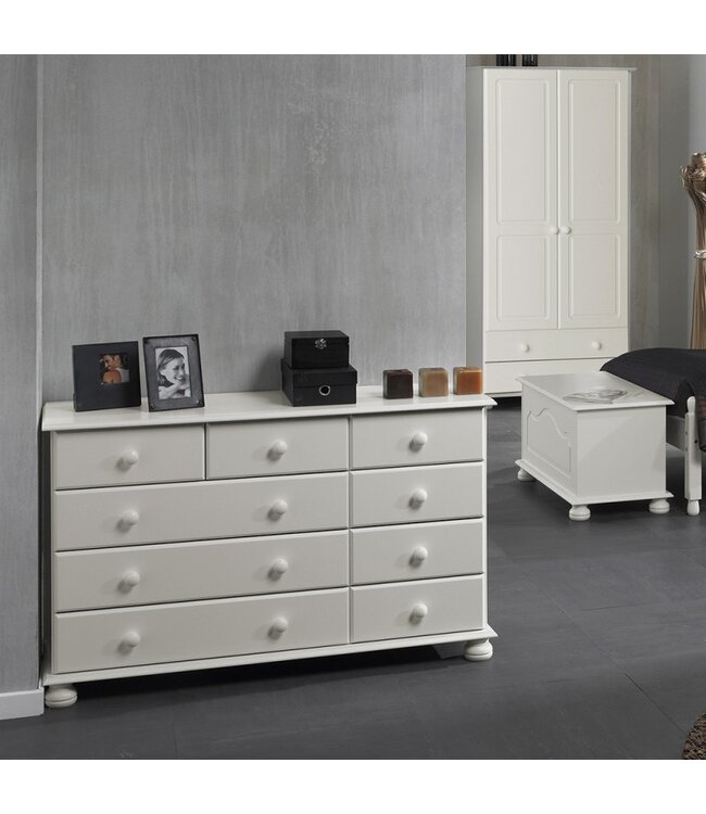 Furniture to Go Extra Wide White Chest of Drawers