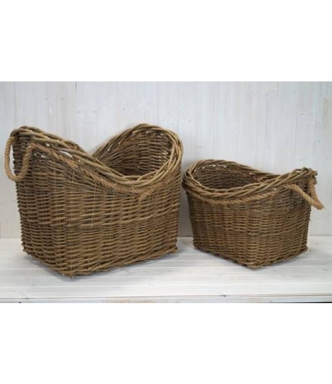 Set of 2 Scooped Wicker Basket