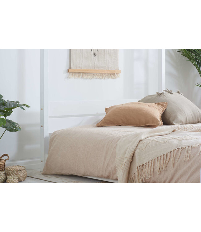 Birlea Darwin Four Poster Bed- White