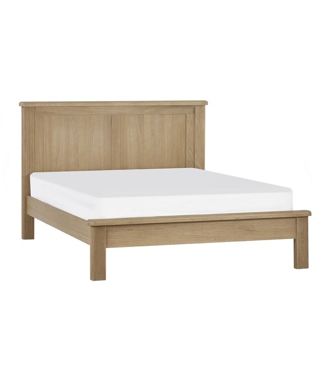 Julian Bowen Memphis Limed Oak Bed