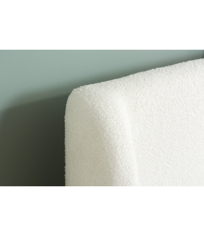 Birlea Halfden Ottoman Bed