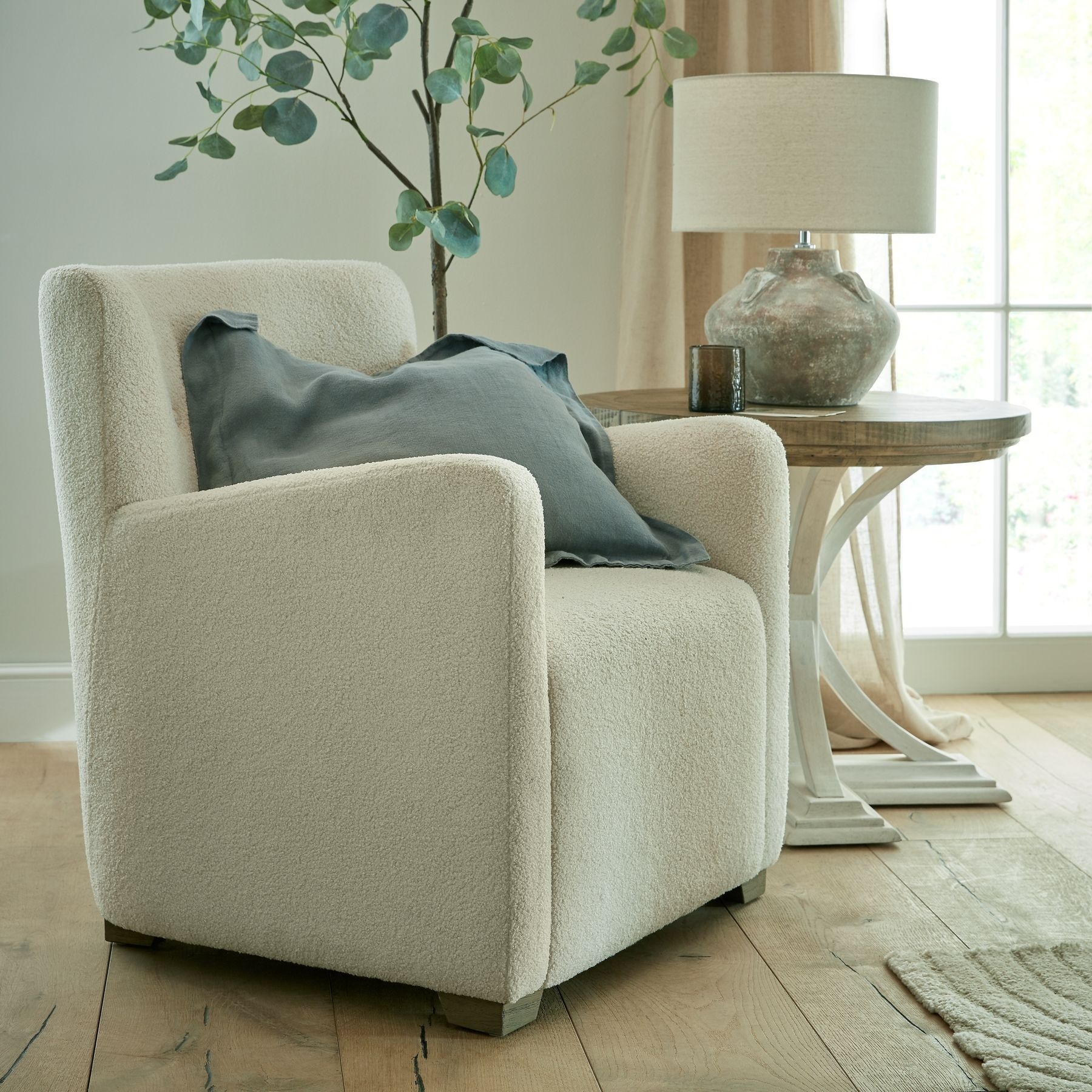 Armchairs & Accent Chairs | Perfect Seating for Your Home
