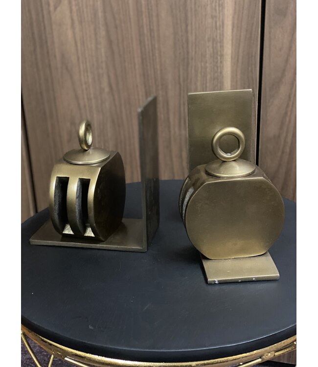 Besp-Oak Furniture Bookends With Pulley
