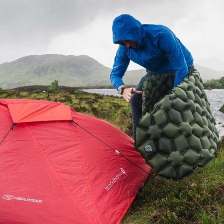 Highlander Highlander NAP PAK  opblaasbare slaapmat lichtgewicht- olive