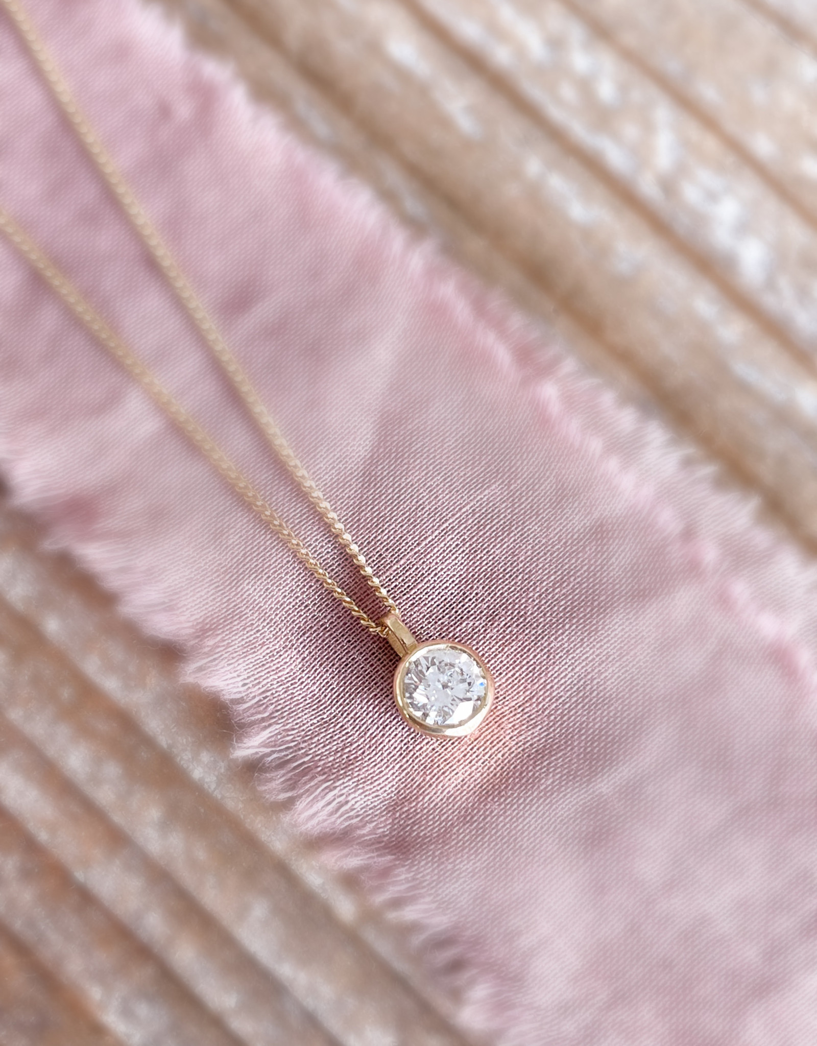 Atelier Maison The Cute One hanger met as