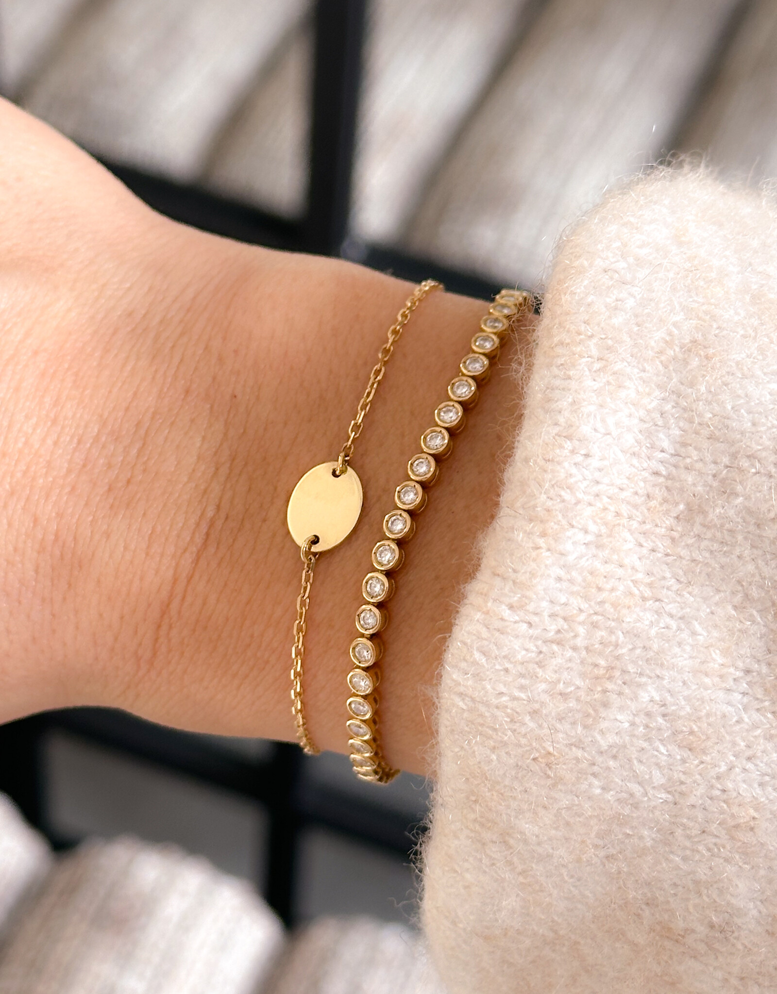 Atelier Maison The Oval Mommy & Baby Bracelet - small tag