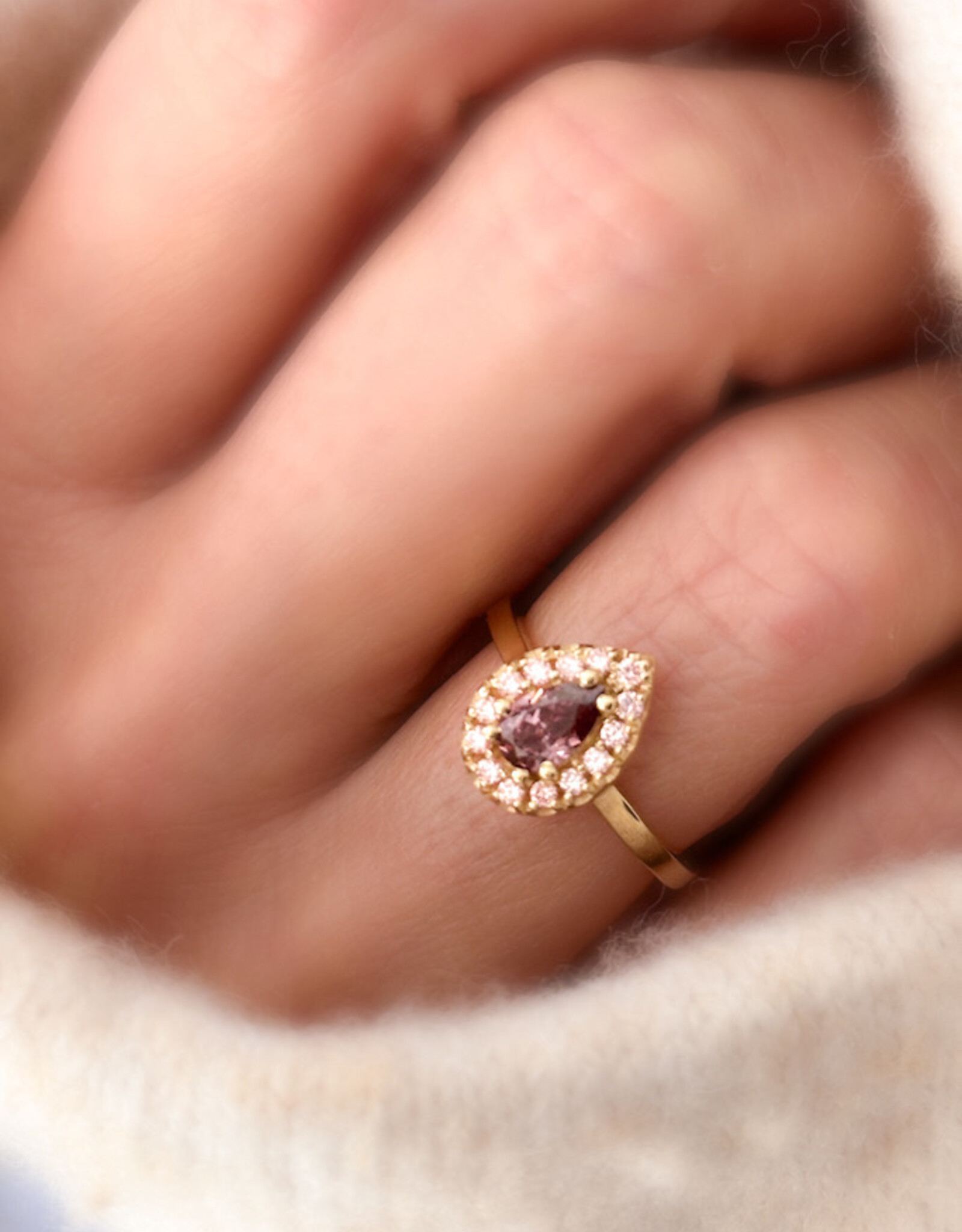 Atelier Maison Maat 51 | 18 karaat geel goud