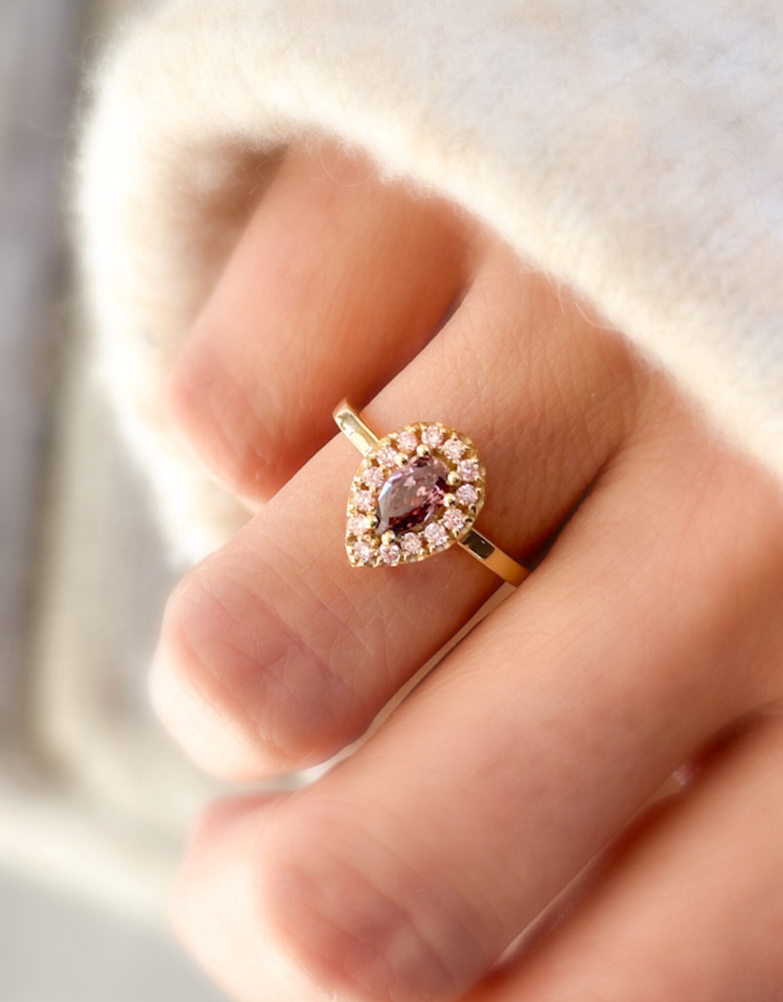 Atelier Maison Maat 51 | 18 karaat geel goud