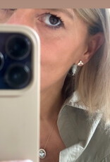 Atelier Maison In voorraad: Moonlight oorstekers | 18K wit goud