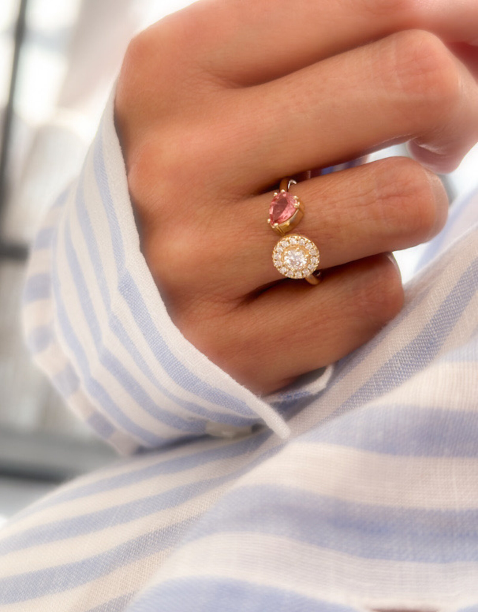 Atelier Maison The Choice ring | kleursteen 7x5mm en diamanten