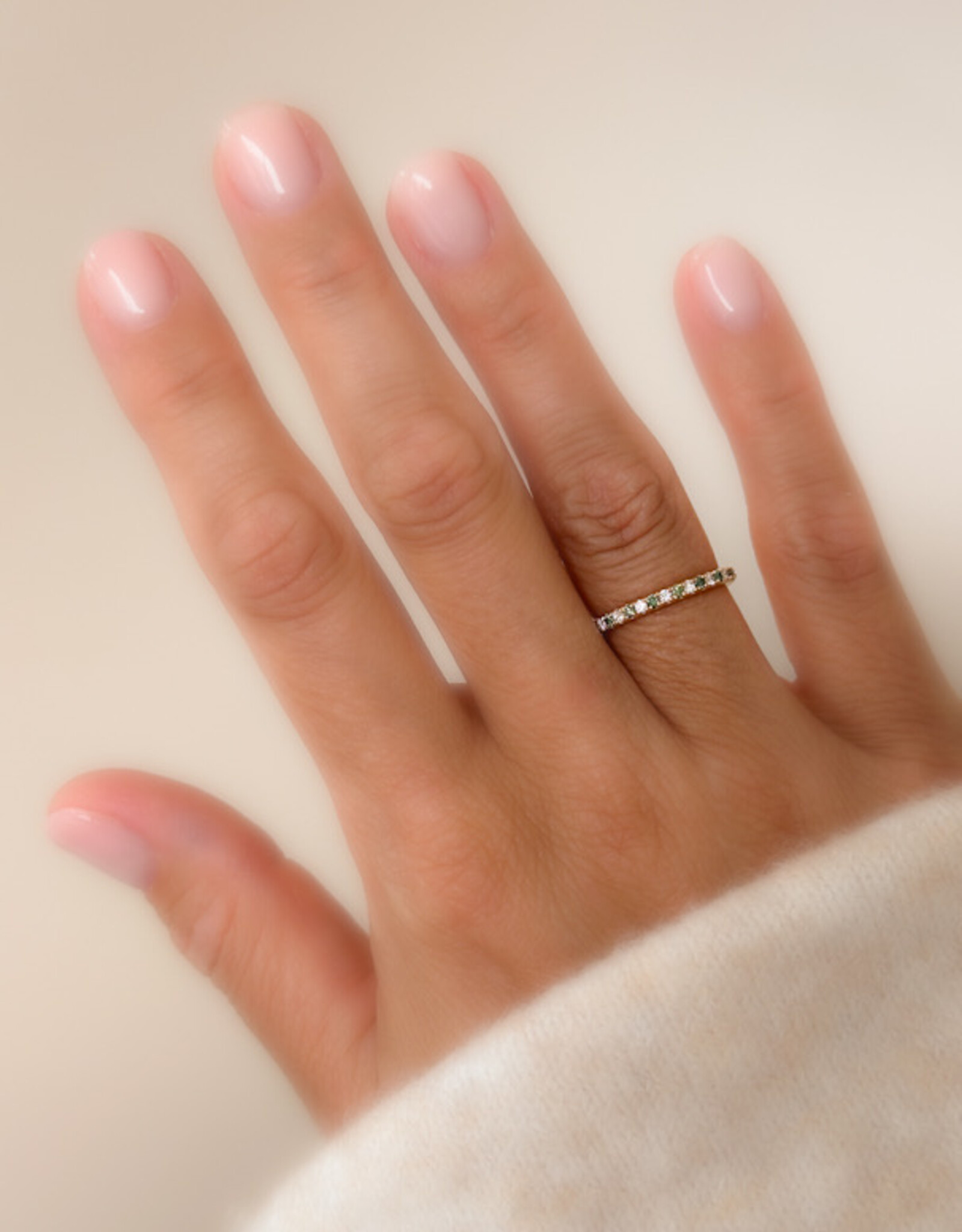 Atelier Maison The Colorful ring met witte en kleurdiamanten