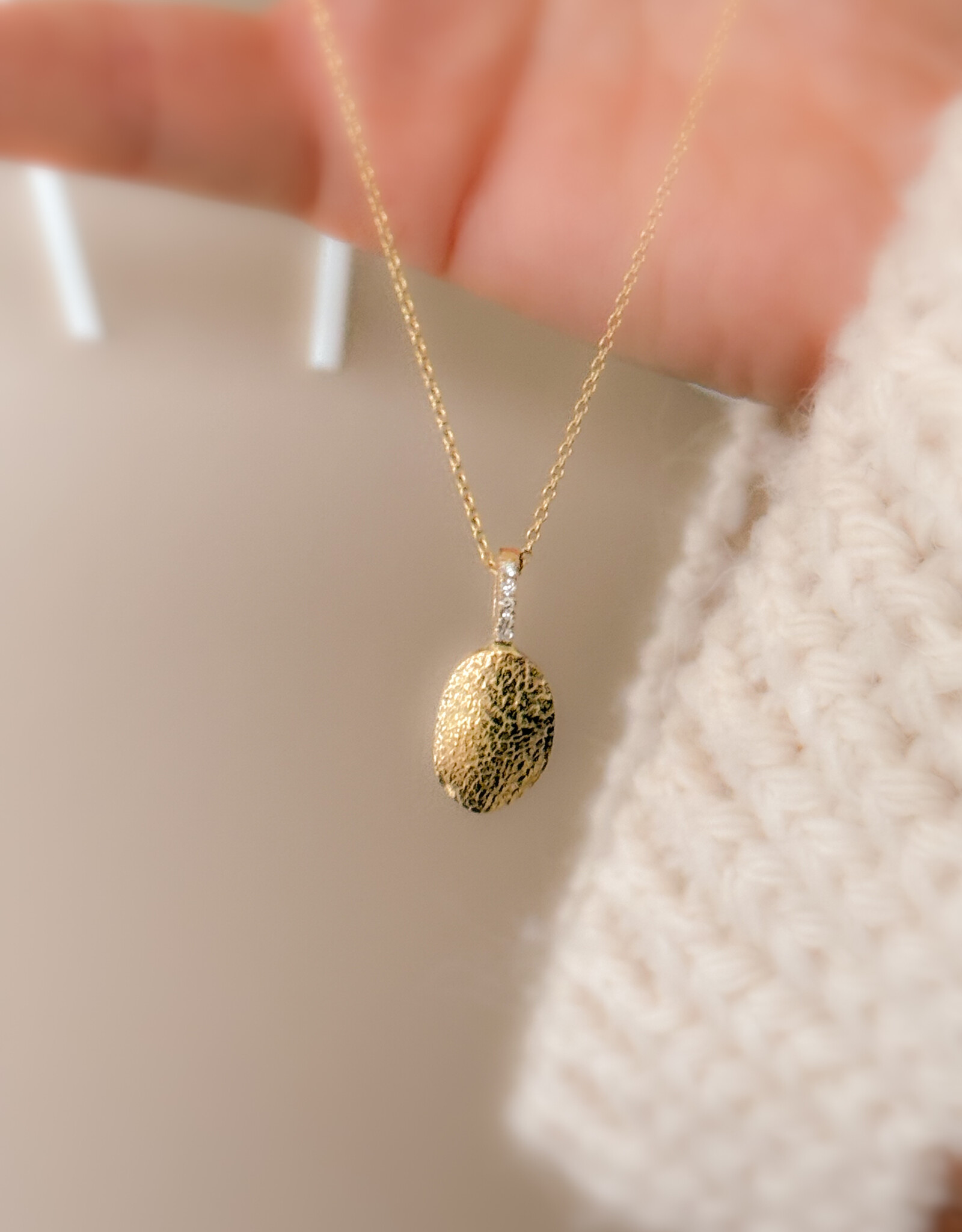 Atelier Maison Shiny Fluffy Love halsketting - diamant | ≠  formaten